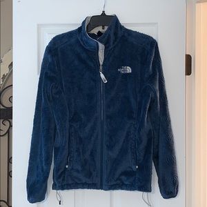 Women’s size M fleece North Face jacket.